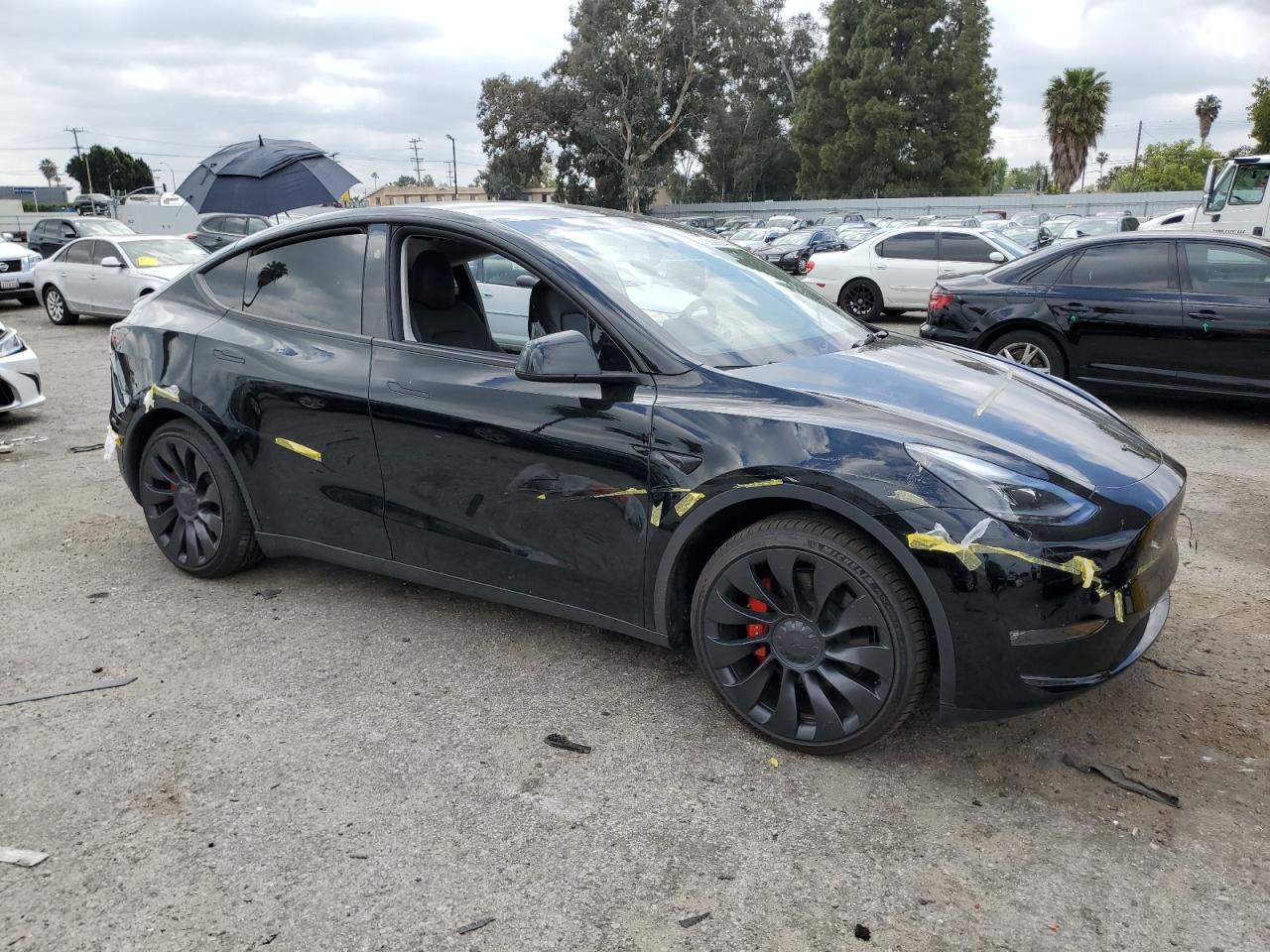 Photo 3 VIN: 7SAYGDEF7PF940474 - TESLA MODEL Y 