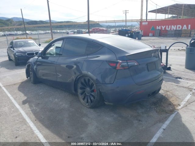 Photo 2 VIN: 7SAYGDEF8NF404856 - TESLA MODEL Y 