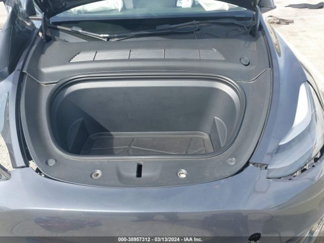 Photo 9 VIN: 7SAYGDEF8NF404856 - TESLA MODEL Y 