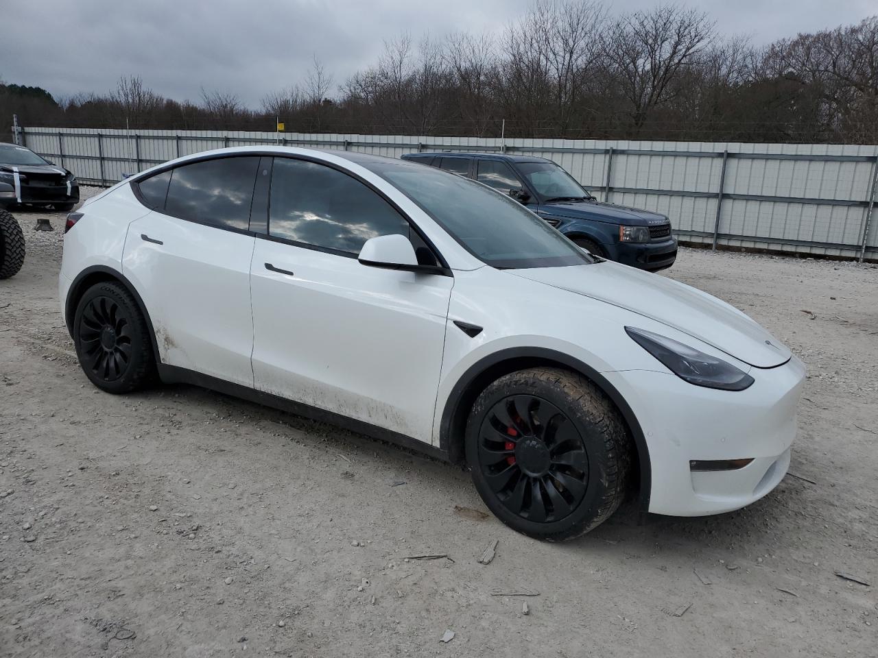 Photo 3 VIN: 7SAYGDEF8NF405098 - TESLA MODEL Y 