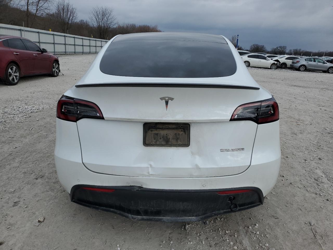 Photo 5 VIN: 7SAYGDEF8NF405098 - TESLA MODEL Y 