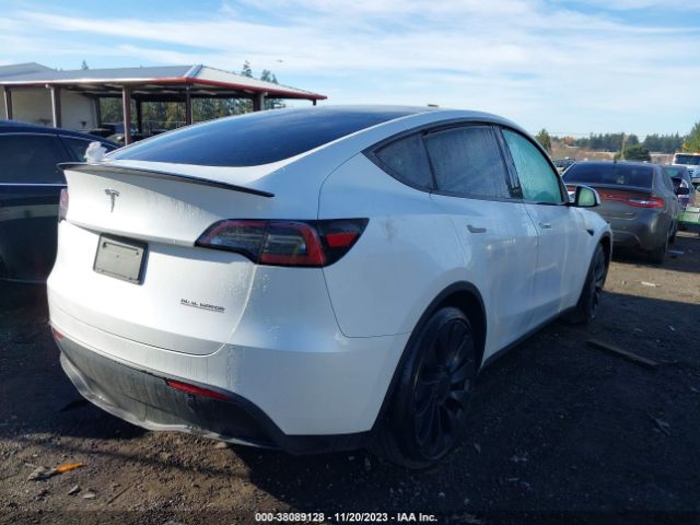 Photo 3 VIN: 7SAYGDEF8NF409121 - TESLA MODEL Y 