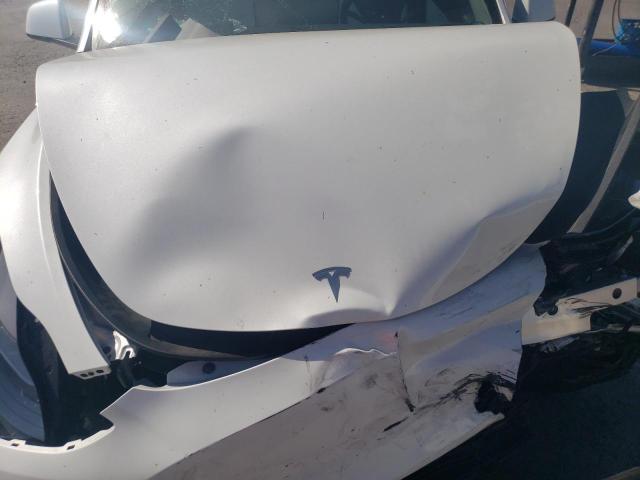 Photo 11 VIN: 7SAYGDEF8NF495109 - TESLA MODEL Y 