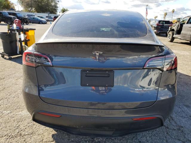 Photo 5 VIN: 7SAYGDEF8NF556989 - TESLA MODEL Y 