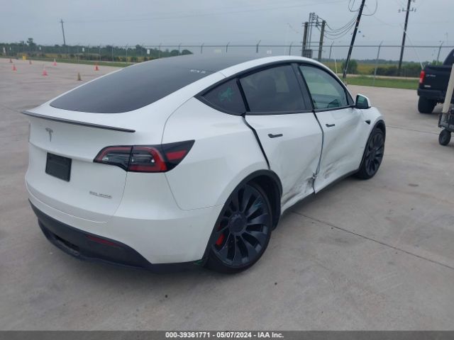 Photo 3 VIN: 7SAYGDEF8PF664841 - TESLA MODEL Y 