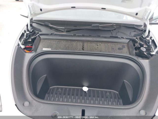 Photo 9 VIN: 7SAYGDEF8PF664841 - TESLA MODEL Y 