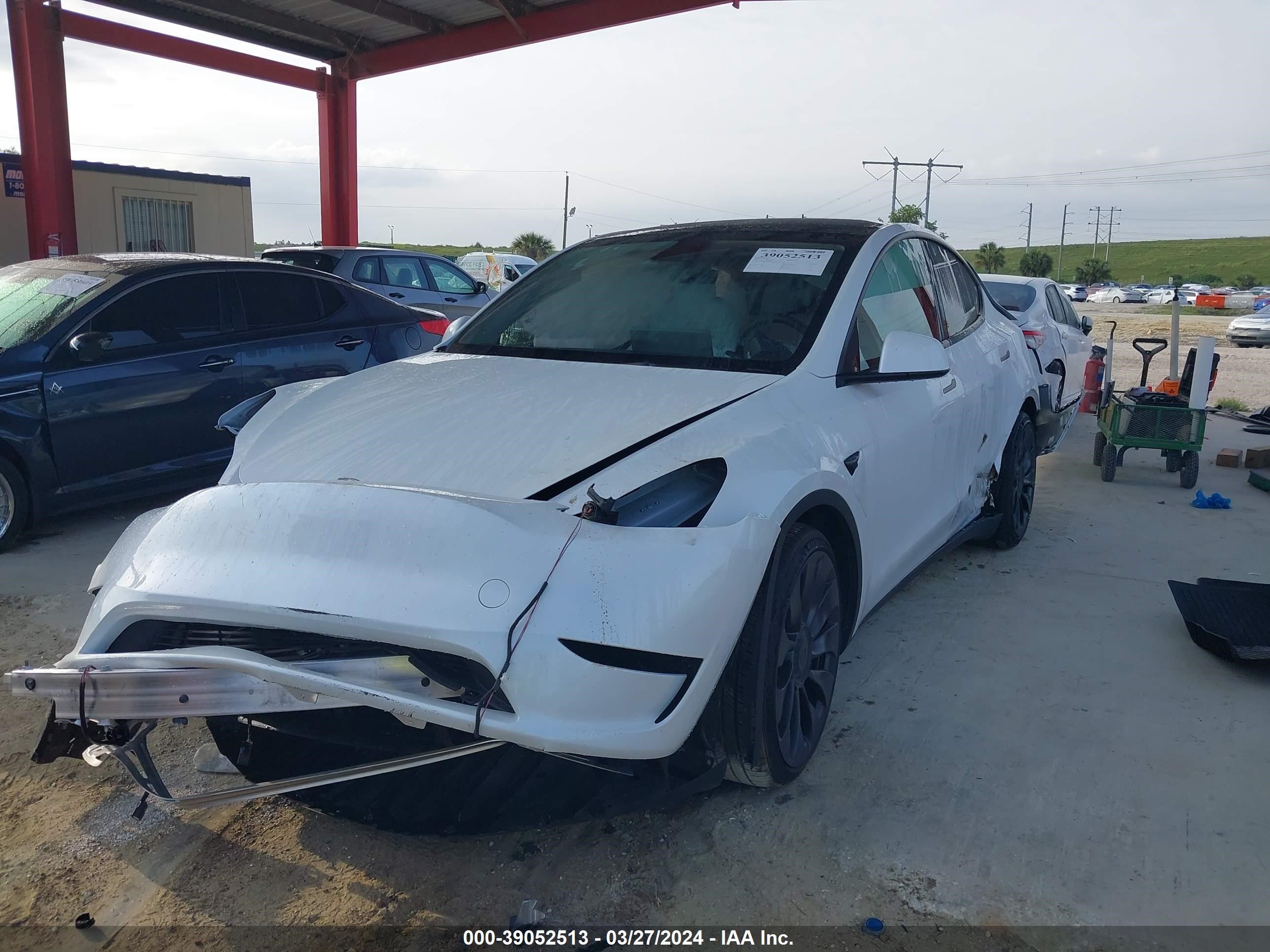 Photo 1 VIN: 7SAYGDEF8PF751493 - TESLA MODEL Y 