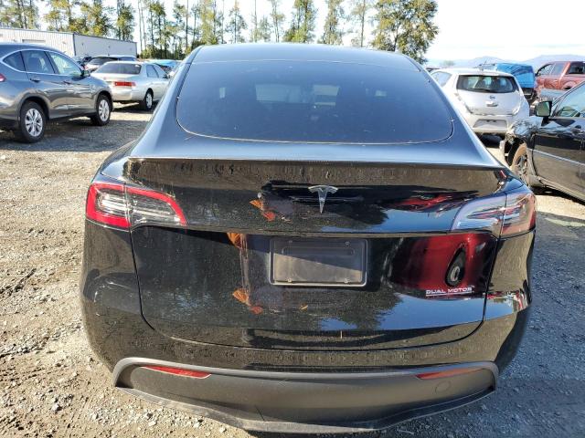 Photo 5 VIN: 7SAYGDEF8PF832932 - TESLA MODEL Y 