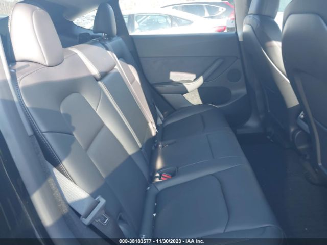 Photo 7 VIN: 7SAYGDEF8PF876705 - TESLA MODEL Y 