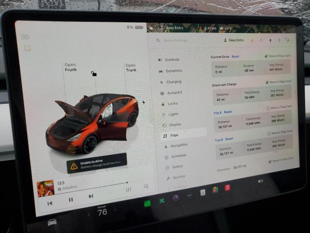 Photo 8 VIN: 7SAYGDEF8PF904308 - TESLA MODEL Y 