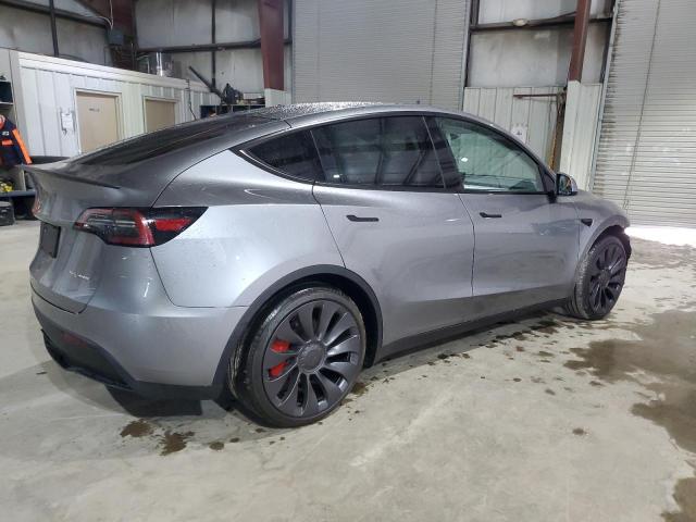 Photo 2 VIN: 7SAYGDEF8RA323746 - TESLA MODEL Y 