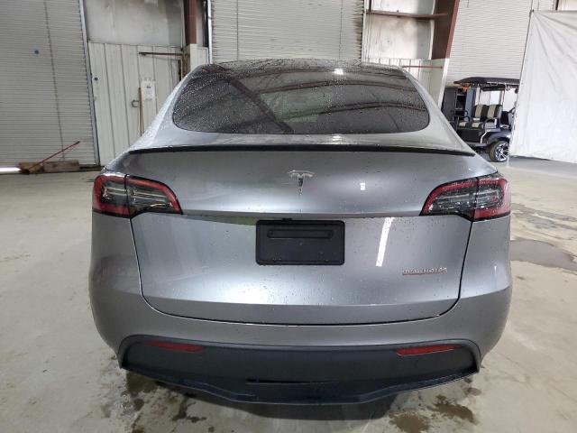 Photo 5 VIN: 7SAYGDEF8RA323746 - TESLA MODEL Y 