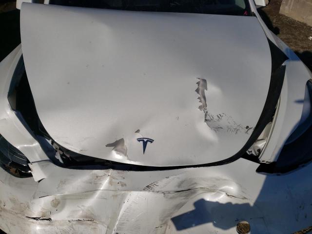 Photo 11 VIN: 7SAYGDEF9NF328838 - TESLA MODEL Y 