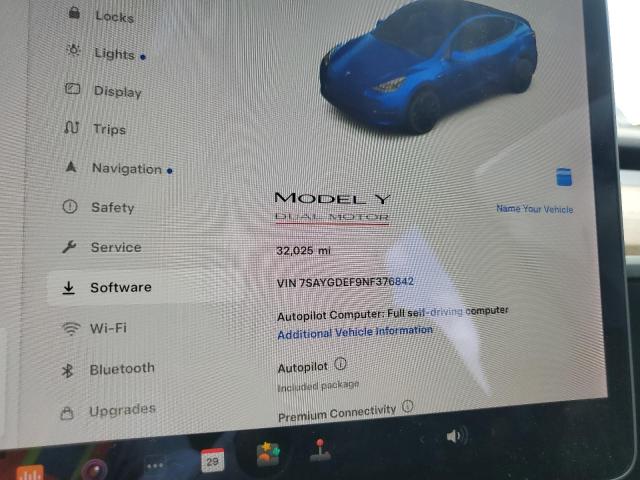 Photo 8 VIN: 7SAYGDEF9NF376842 - TESLA MODEL Y 