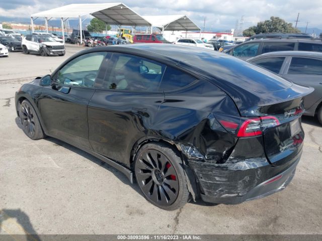 Photo 2 VIN: 7SAYGDEF9NF405093 - TESLA MODEL Y 