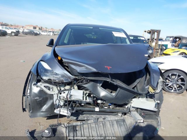 Photo 5 VIN: 7SAYGDEF9NF409533 - TESLA MODEL Y 