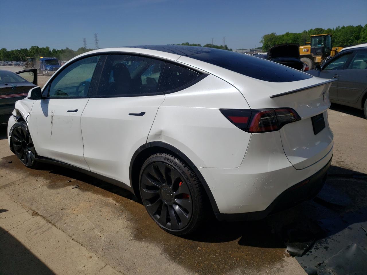 Photo 1 VIN: 7SAYGDEF9NF456853 - TESLA MODEL Y 