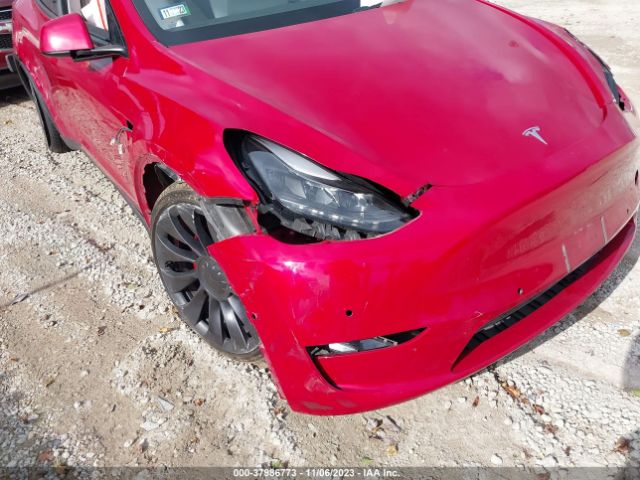 Photo 5 VIN: 7SAYGDEF9NF465939 - TESLA MODEL Y 