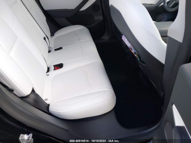 Photo 7 VIN: 7SAYGDEF9NF508496 - TESLA MODEL Y 