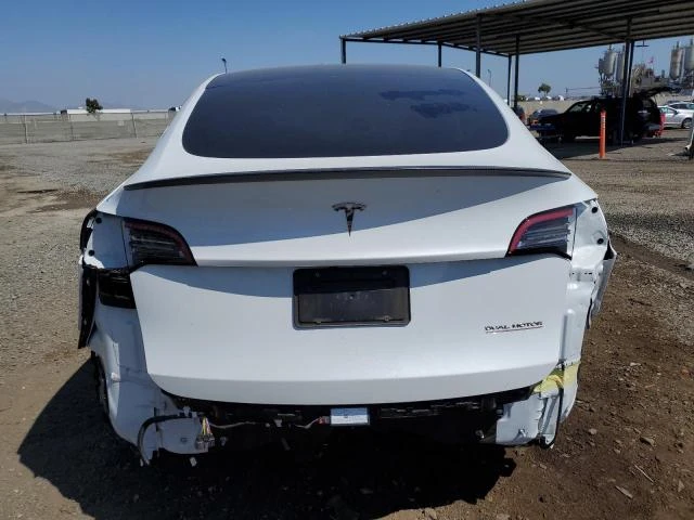 Photo 5 VIN: 7SAYGDEF9NF551669 - TESLA MODEL Y 