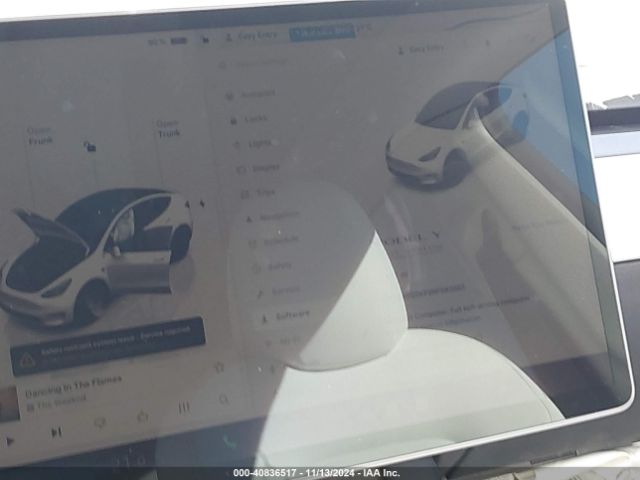 Photo 6 VIN: 7SAYGDEF9NF563983 - TESLA MODEL Y 