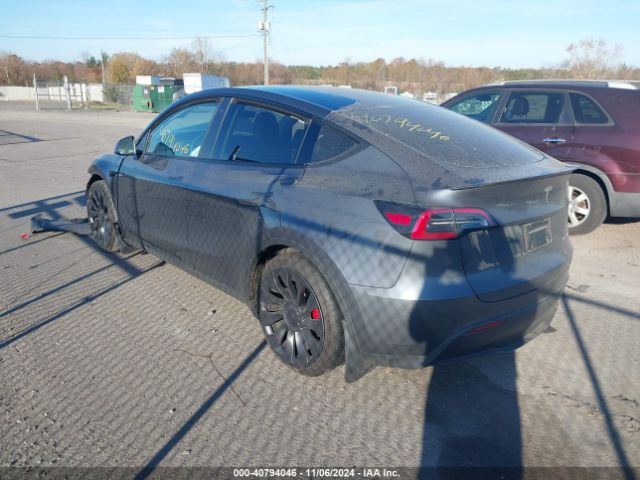 Photo 2 VIN: 7SAYGDEF9PF613140 - TESLA MODEL Y 