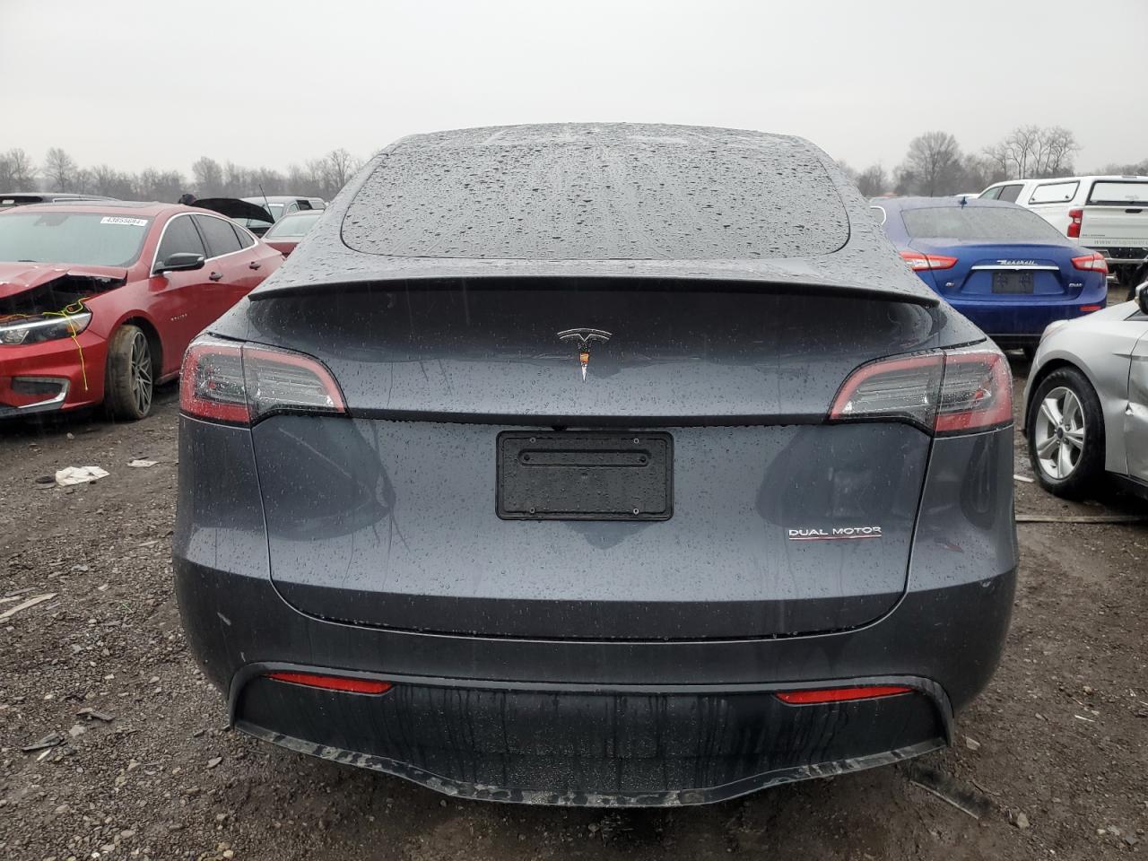 Photo 5 VIN: 7SAYGDEF9PF641018 - TESLA MODEL Y 