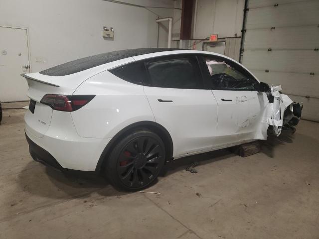 Photo 2 VIN: 7SAYGDEF9PF660989 - TESLA MODEL Y 