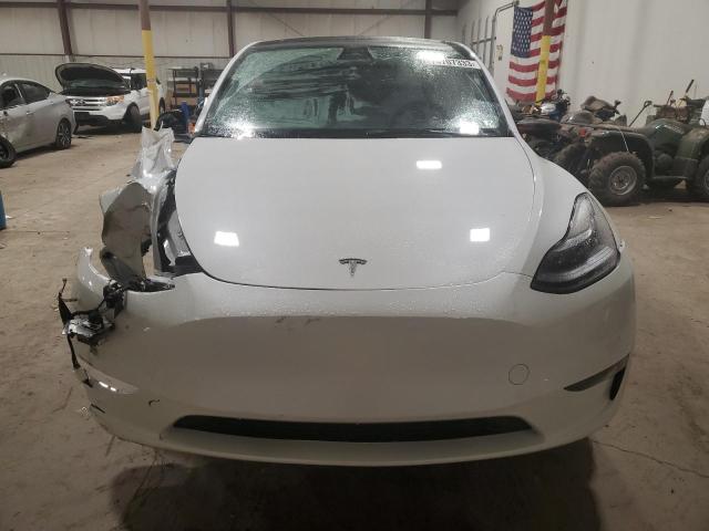 Photo 4 VIN: 7SAYGDEF9PF660989 - TESLA MODEL Y 