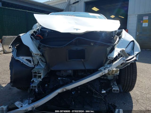 Photo 5 VIN: 7SAYGDEF9PF773938 - TESLA MODEL Y 