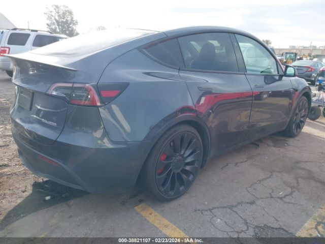 Photo 3 VIN: 7SAYGDEF9PF797172 - TESLA MODEL Y 