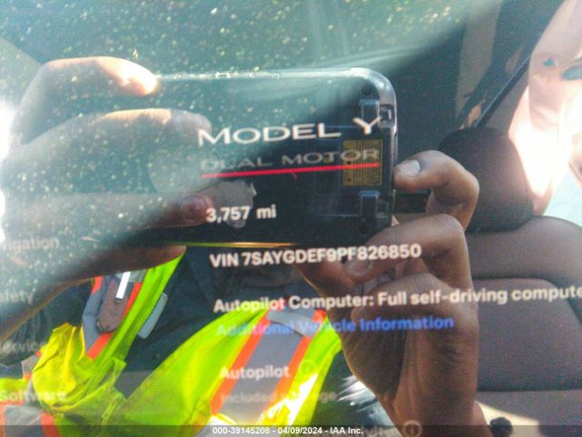 Photo 6 VIN: 7SAYGDEF9PF826850 - TESLA MODEL Y 