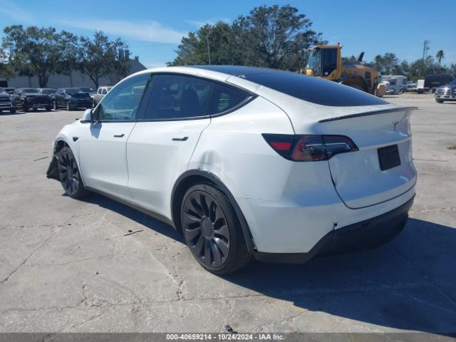 Photo 2 VIN: 7SAYGDEFXNF326323 - TESLA MODEL Y 