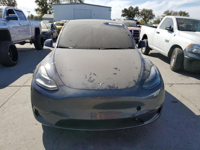 Photo 4 VIN: 7SAYGDEFXNF410528 - TESLA MODEL Y 