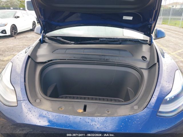 Photo 9 VIN: 7SAYGDEFXNF503288 - TESLA MODEL Y 