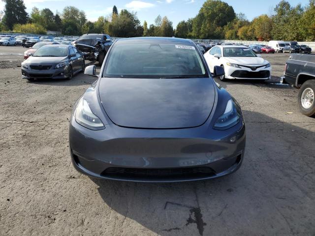 Photo 4 VIN: 7SAYGDEFXNF540048 - TESLA MODEL Y 