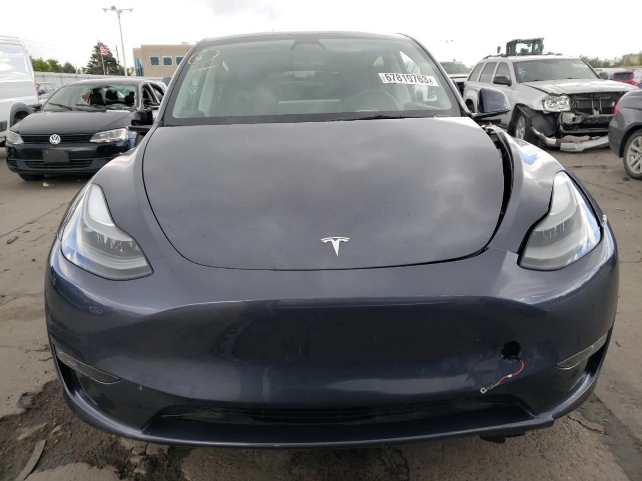 Photo 4 VIN: 7SAYGDEFXPF601028 - TESLA MODEL Y 