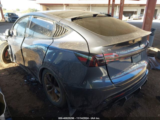 Photo 2 VIN: 7SAYGDEFXPF749468 - TESLA MODEL Y 