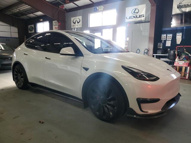 Photo 3 VIN: 7SAYGDEFXPF777075 - TESLA MODEL Y 