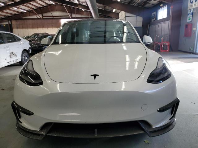 Photo 4 VIN: 7SAYGDEFXPF777075 - TESLA MODEL Y 