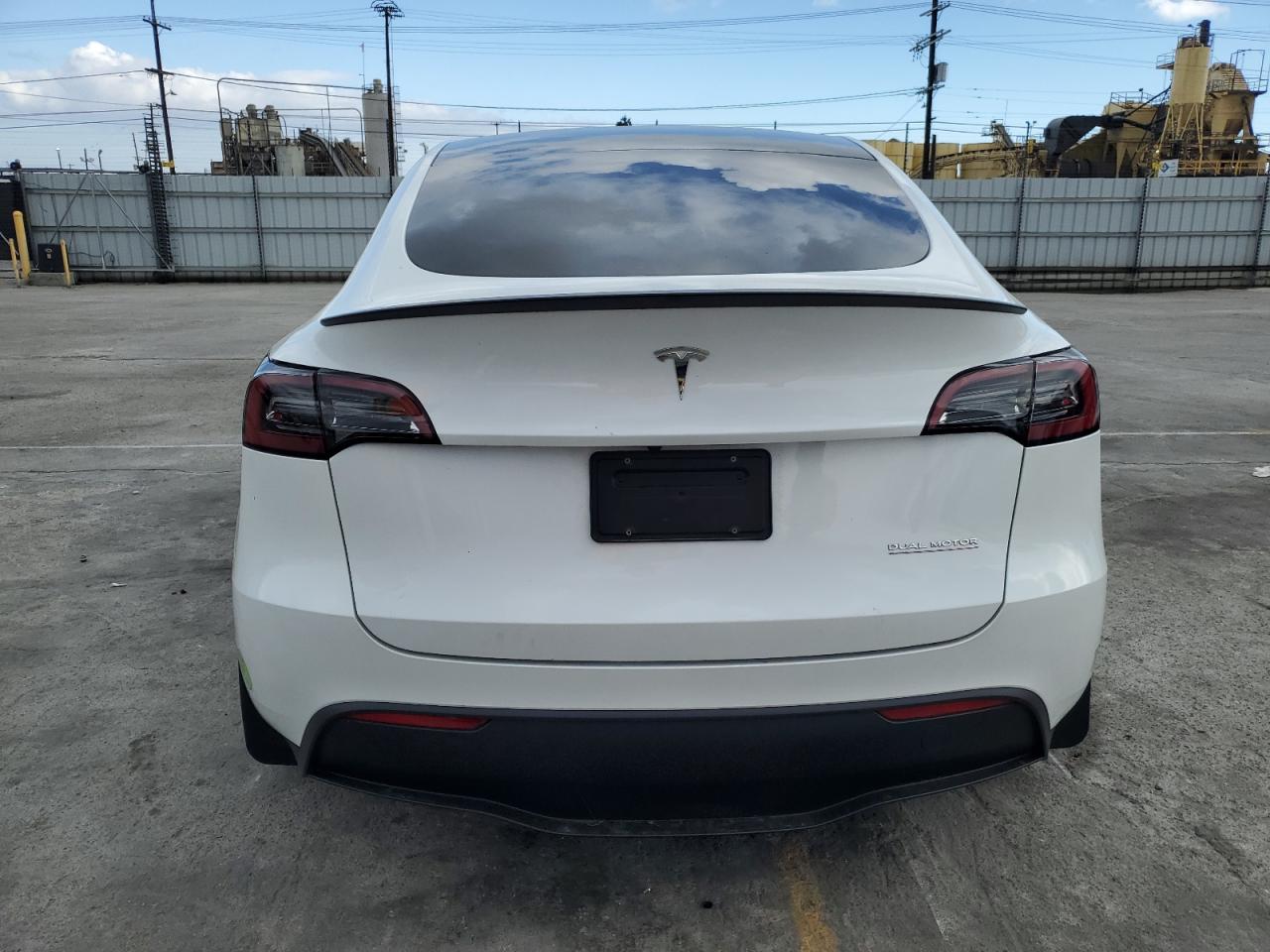 Photo 5 VIN: 7SAYGDEFXPF786343 - TESLA MODEL Y 