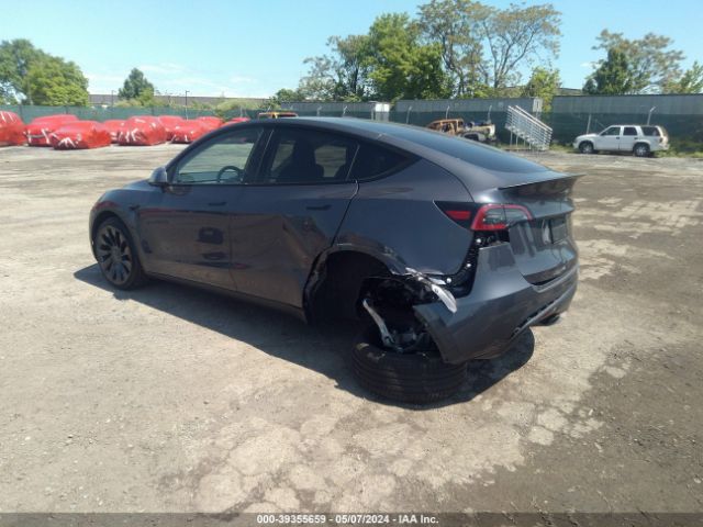 Photo 2 VIN: 7SAYGDEFXPF902625 - TESLA MODEL Y 