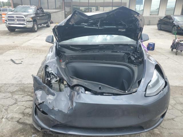 Photo 4 VIN: 7SAYGDEFXPF956118 - TESLA MODEL Y 