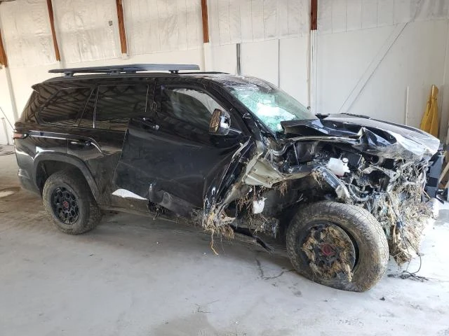 Photo 3 VIN: 7SVAAABA0PX013416 - TOYOTA SEQUOIA SR 