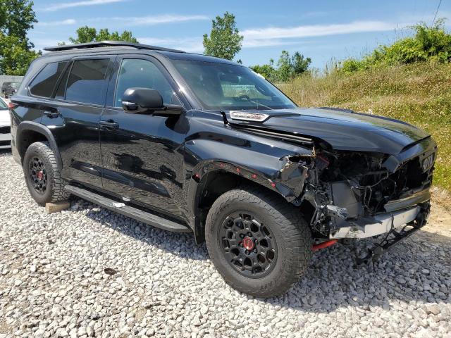 Photo 3 VIN: 7SVAAABA0RX033457 - TOYOTA SEQUOIA 