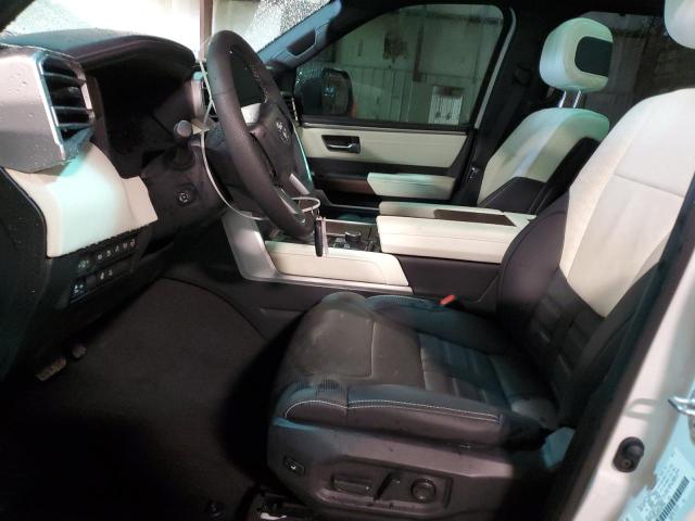 Photo 6 VIN: 7SVAAABA1PX013599 - TOYOTA SEQUOIA 