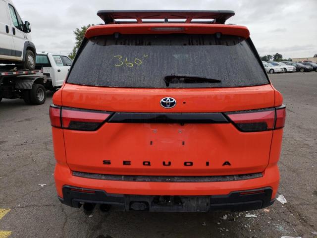 Photo 5 VIN: 7SVAAABA2PX008640 - TOYOTA SEQUOIA SR 