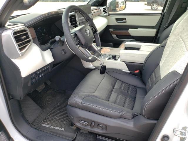 Photo 6 VIN: 7SVAAABA3PX010025 - TOYOTA SEQUOIA SR 