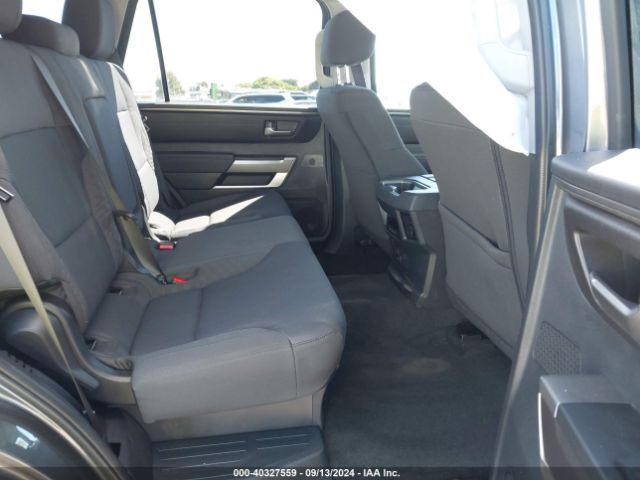 Photo 7 VIN: 7SVAAABA4PX012706 - TOYOTA SEQUOIA 