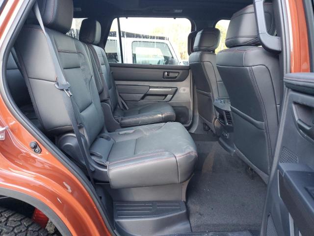 Photo 9 VIN: 7SVAAABA4RX022025 - TOYOTA SEQUOIA 